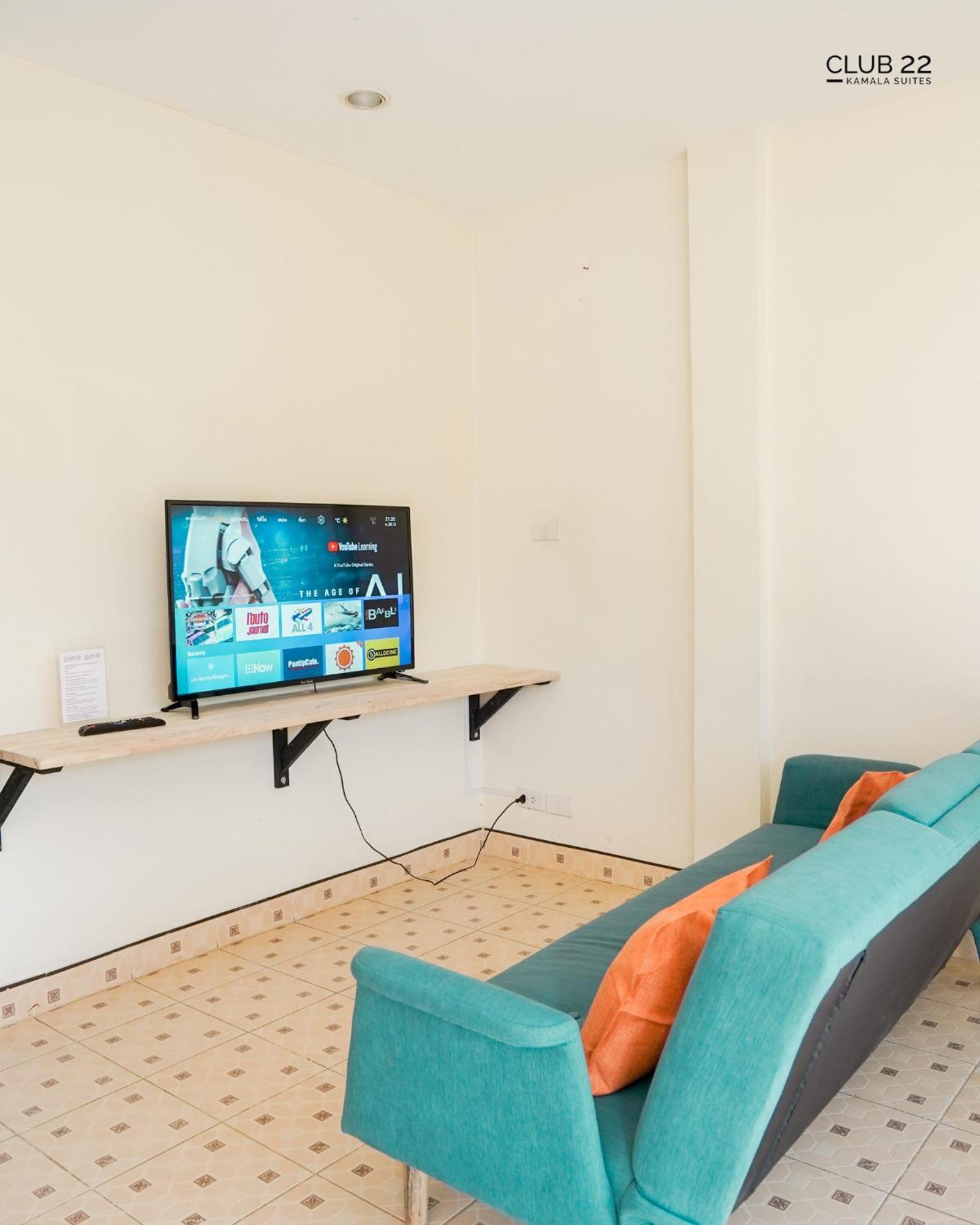Club22 Kamala Suites, Kamala Beach Exteriör bild